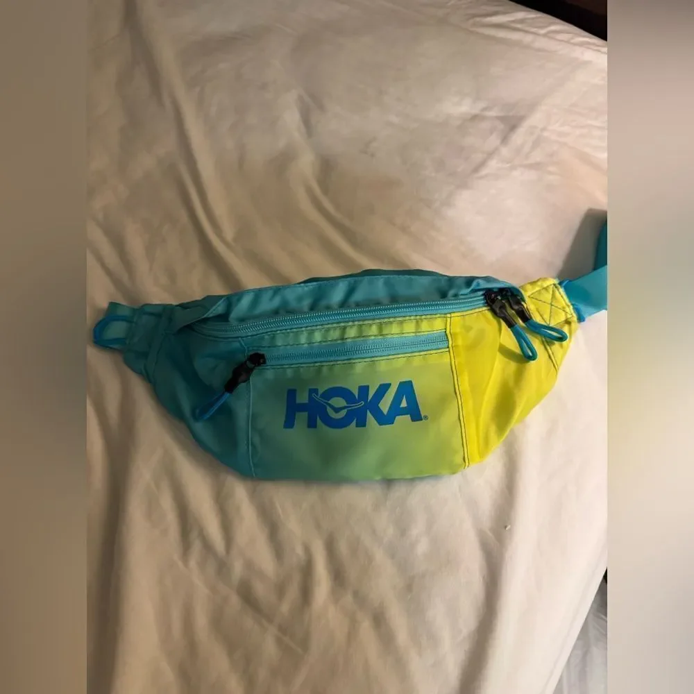 NWOT Hoka Fanny Bag